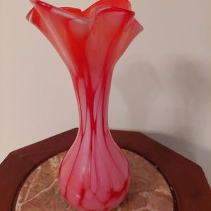 Vintage Hand Blown Swirl Art Glass Vase.